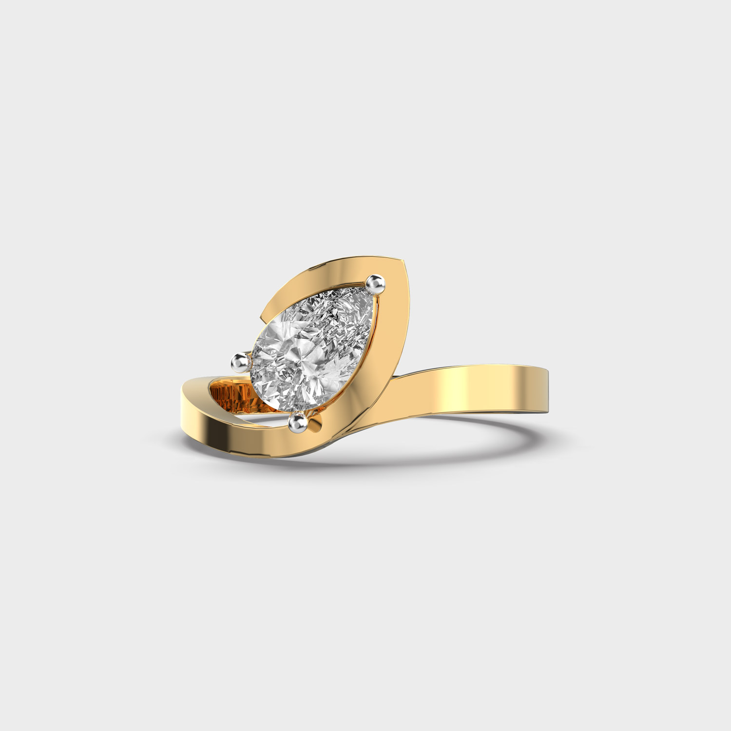 Luxe Twist Diamond Ring
