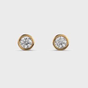Glowing Steering Diamond Studs