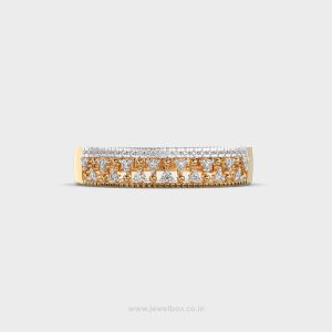 Cluster Glam Diamond Band Ring