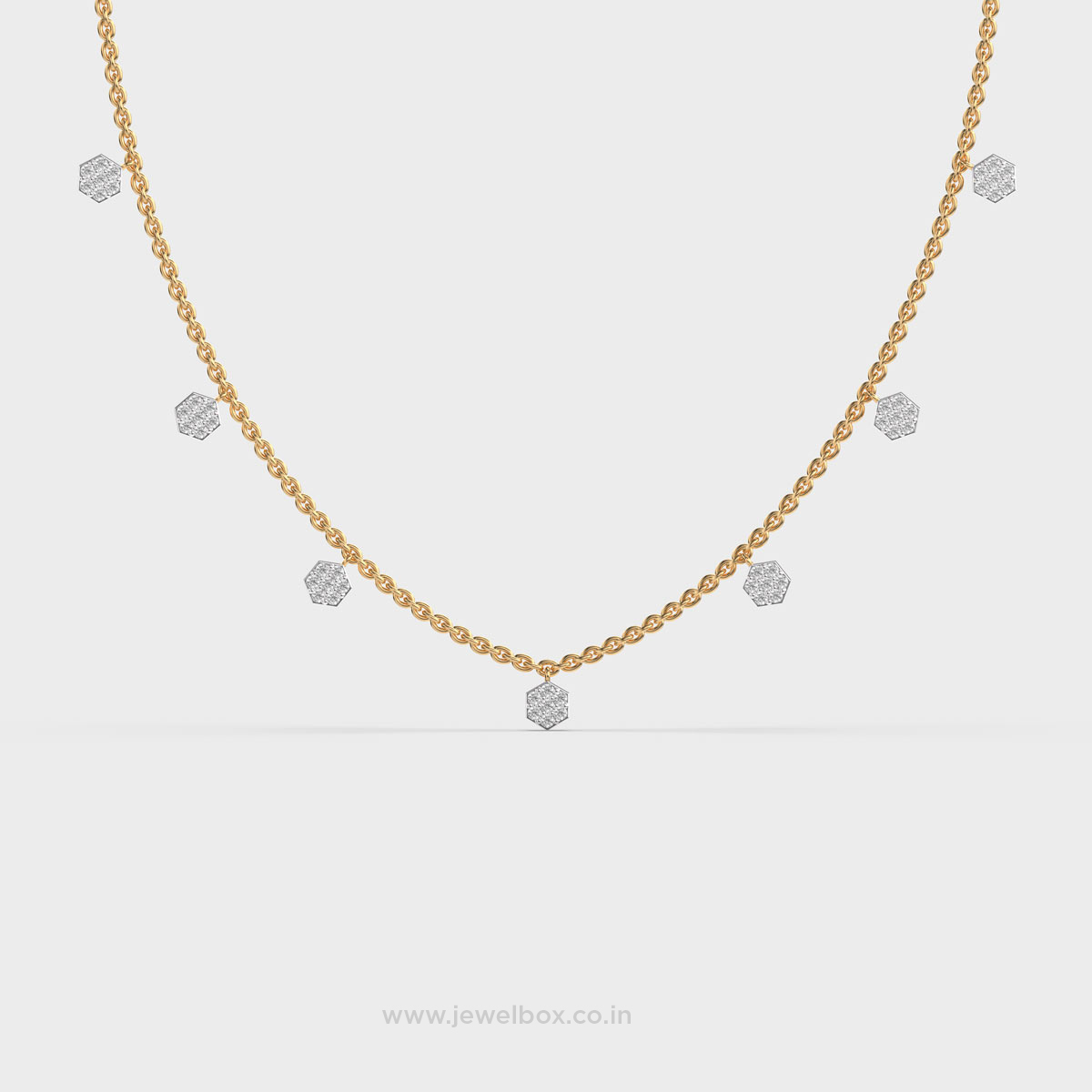 De Luna Sparkling Round Diamond Necklace
